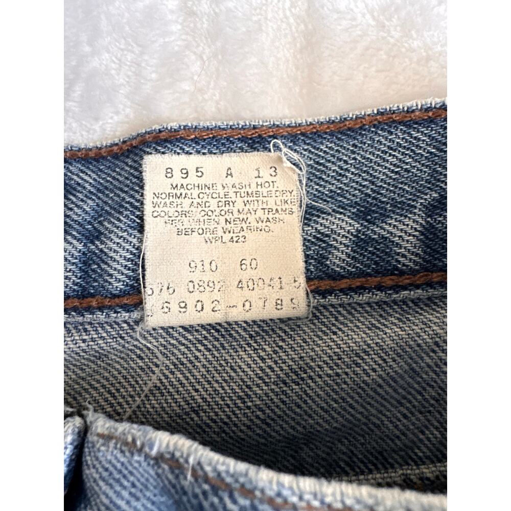 Vintage Levis 900 910 High Rise Tapered Jeans Womens 28x30 Light Wash Canada - Picture 11 of 13
